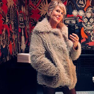 Meet your Posher, Chelsea